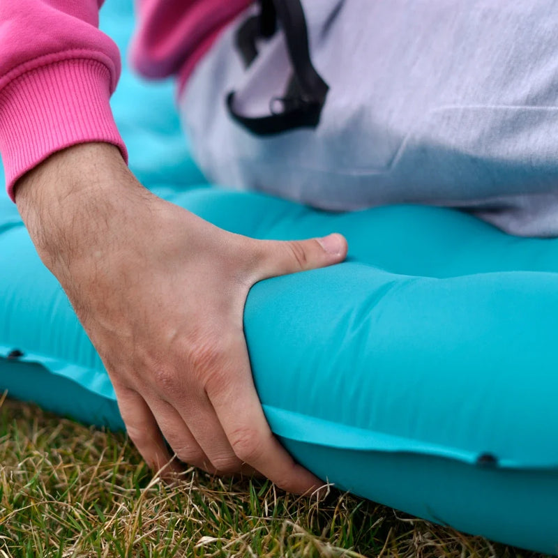 Close-up of the Lounge Mat cushioning